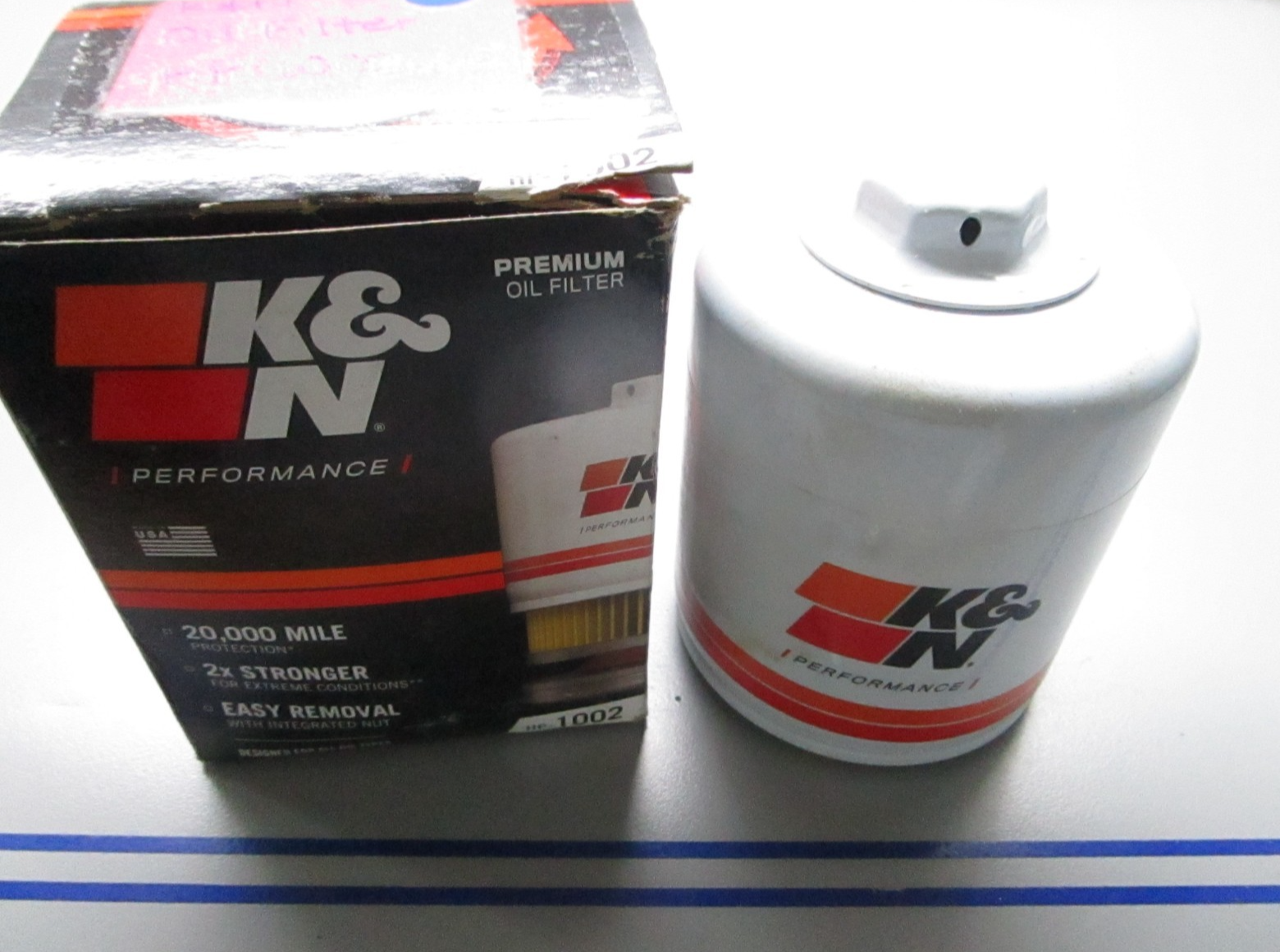 *NEW* 0810 K&N Oil Filter HP-1002