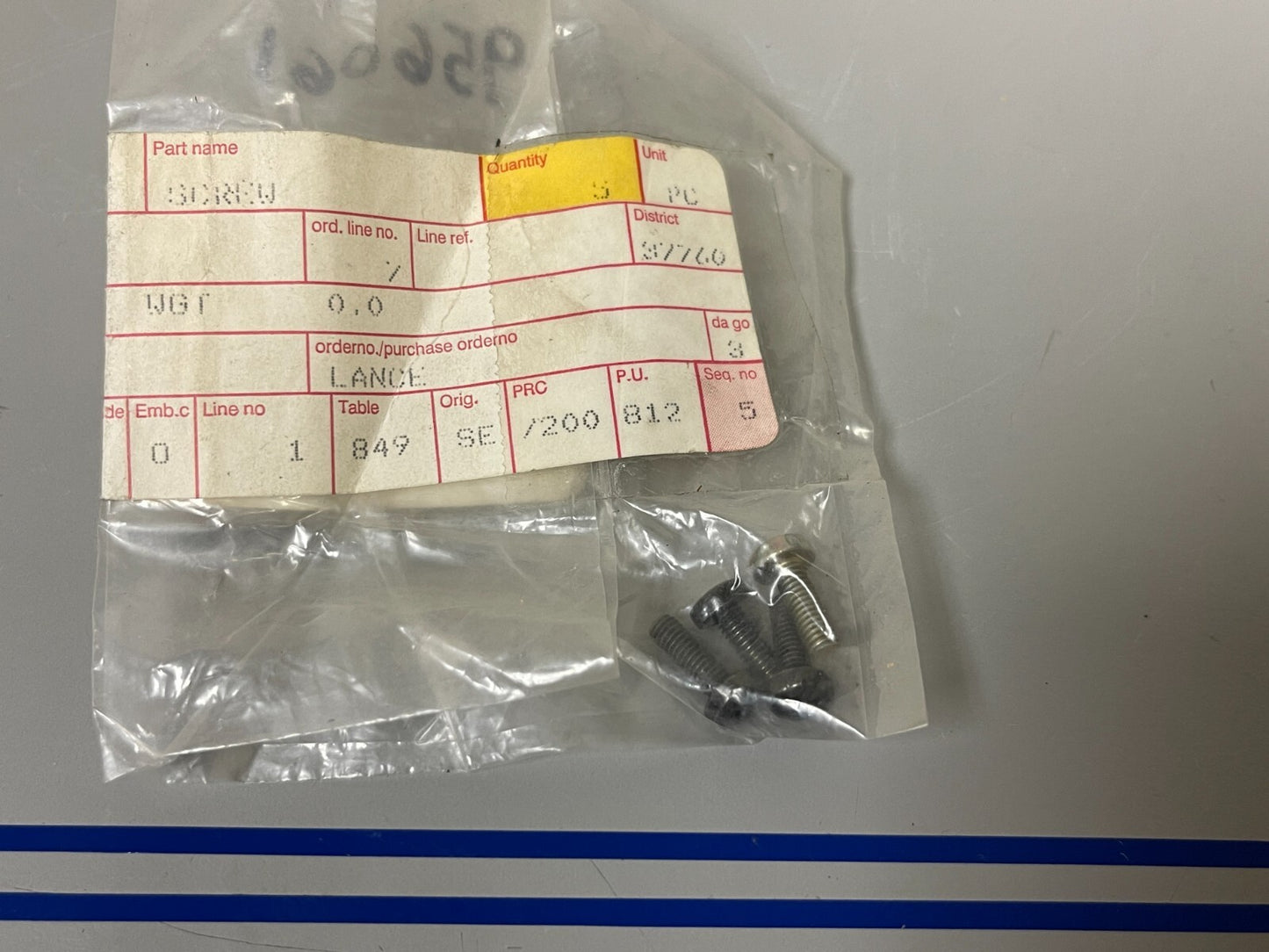 *NEW OEM* (LOT OF 4) 0810 Volvo Penta Screw 956061