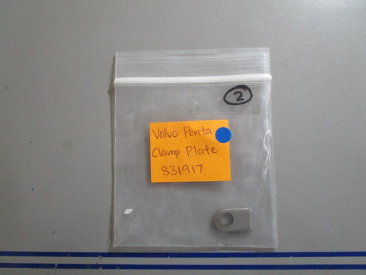 *NEW OEM* 0810 Volvo Penta Clamp Plate 831917