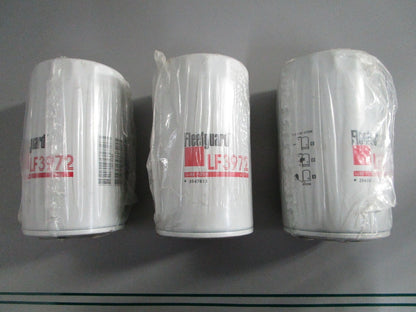 NEW OEM (LOT OF 3) LF3972 Fleetguard Lube Filter 0820