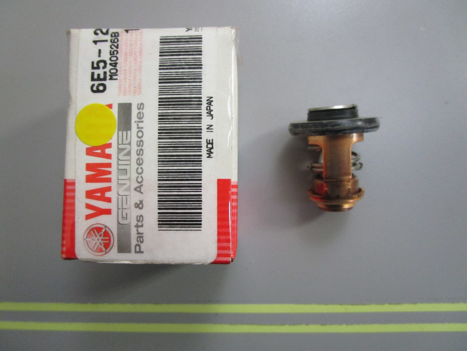 *NEW OEM* 0810 Yamaha Thermostat 6E5-12411-30-00