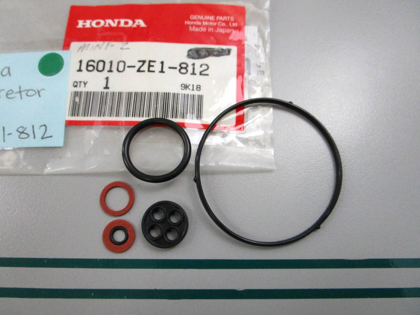 NEW OEM 16010-ZE1-812 Honda Carburetor Kit 0810
