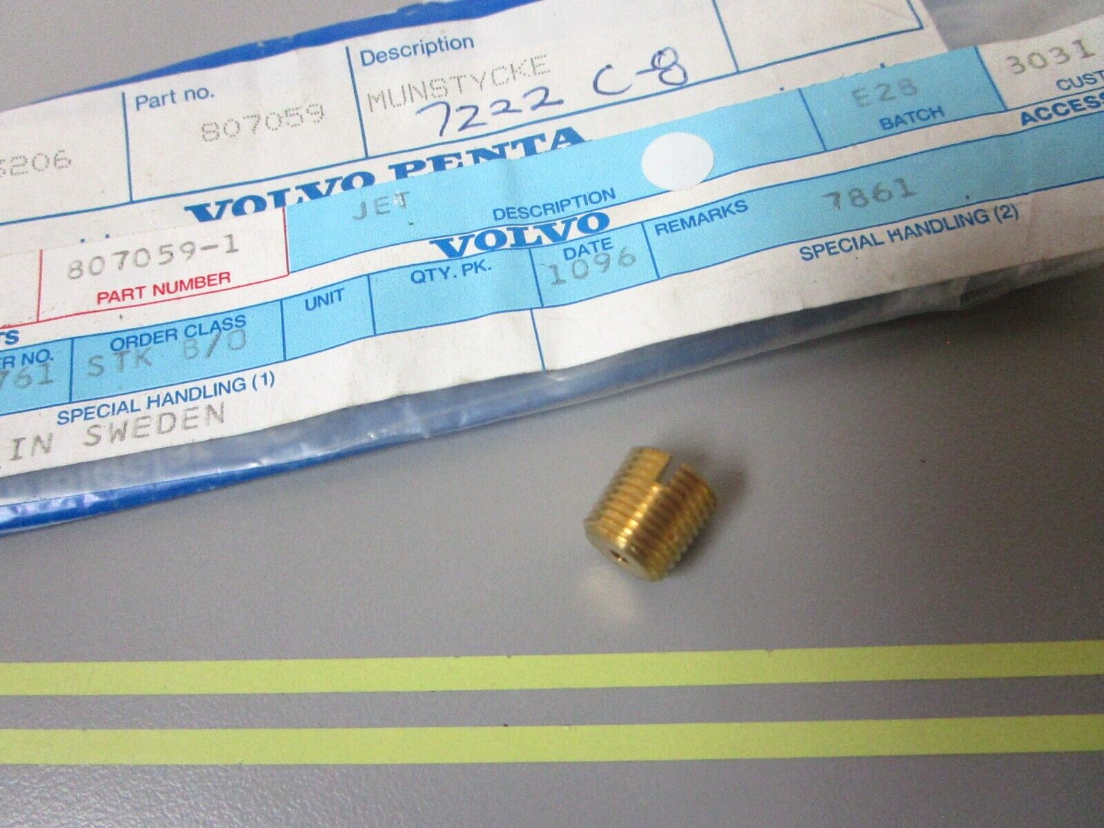 *NEW OEM* 0810 Volvo Penta Jet 807059