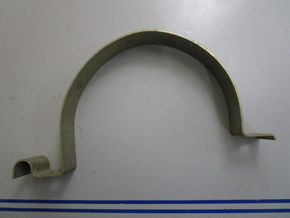 *NEW OEM* 0820 Volvo Penta Clamp 679535