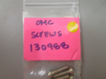 *NEW OEM* (LOT OF 4) 0810 OMC Johnson Evinrude Screw 130988 0130988