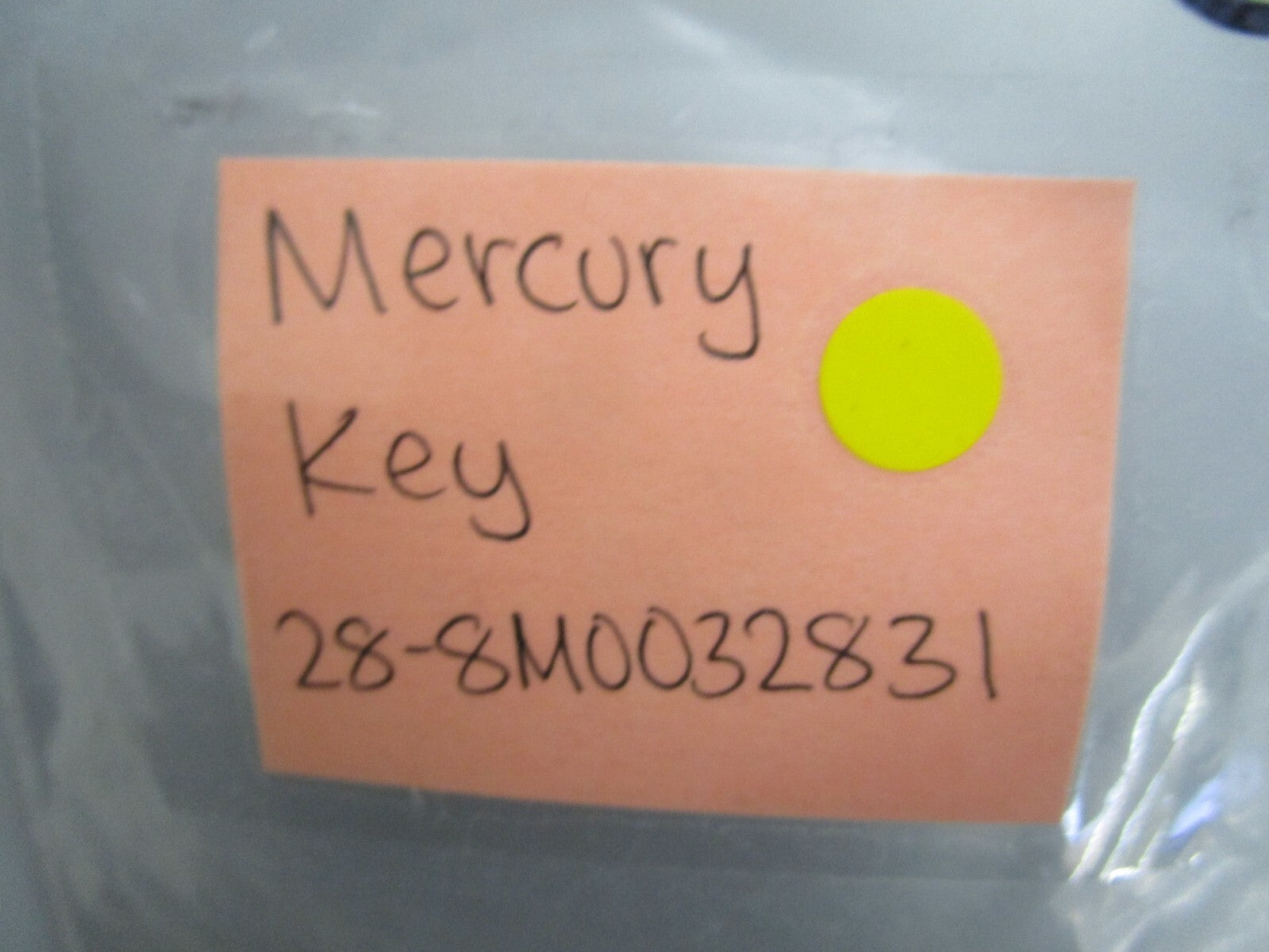 *NEW OEM* 0810 Mercury Quicksilver Key 28-8M0032831