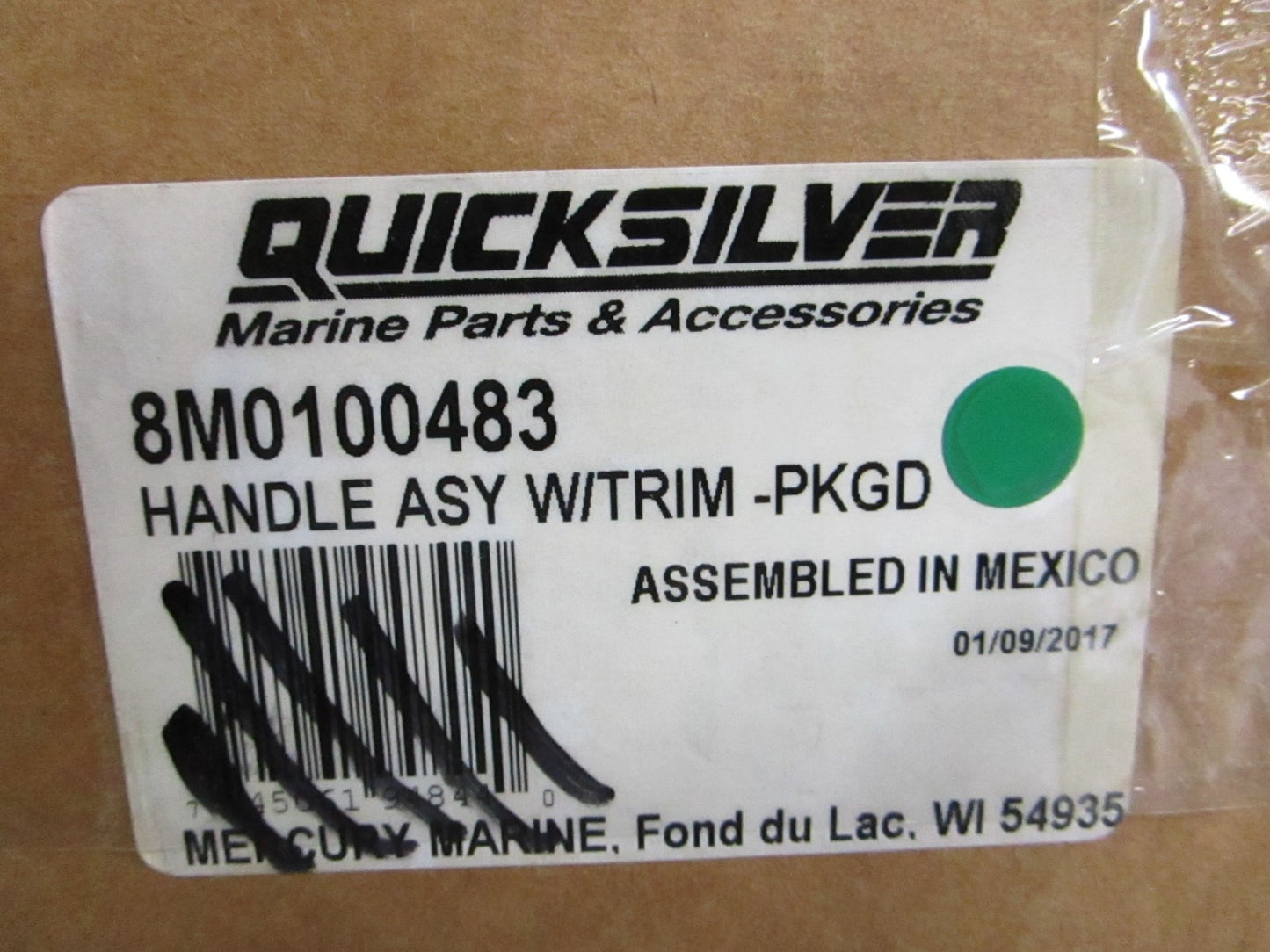 NEW OEM 8M0100483 Mercury Quicksilver Handle Assy 0820