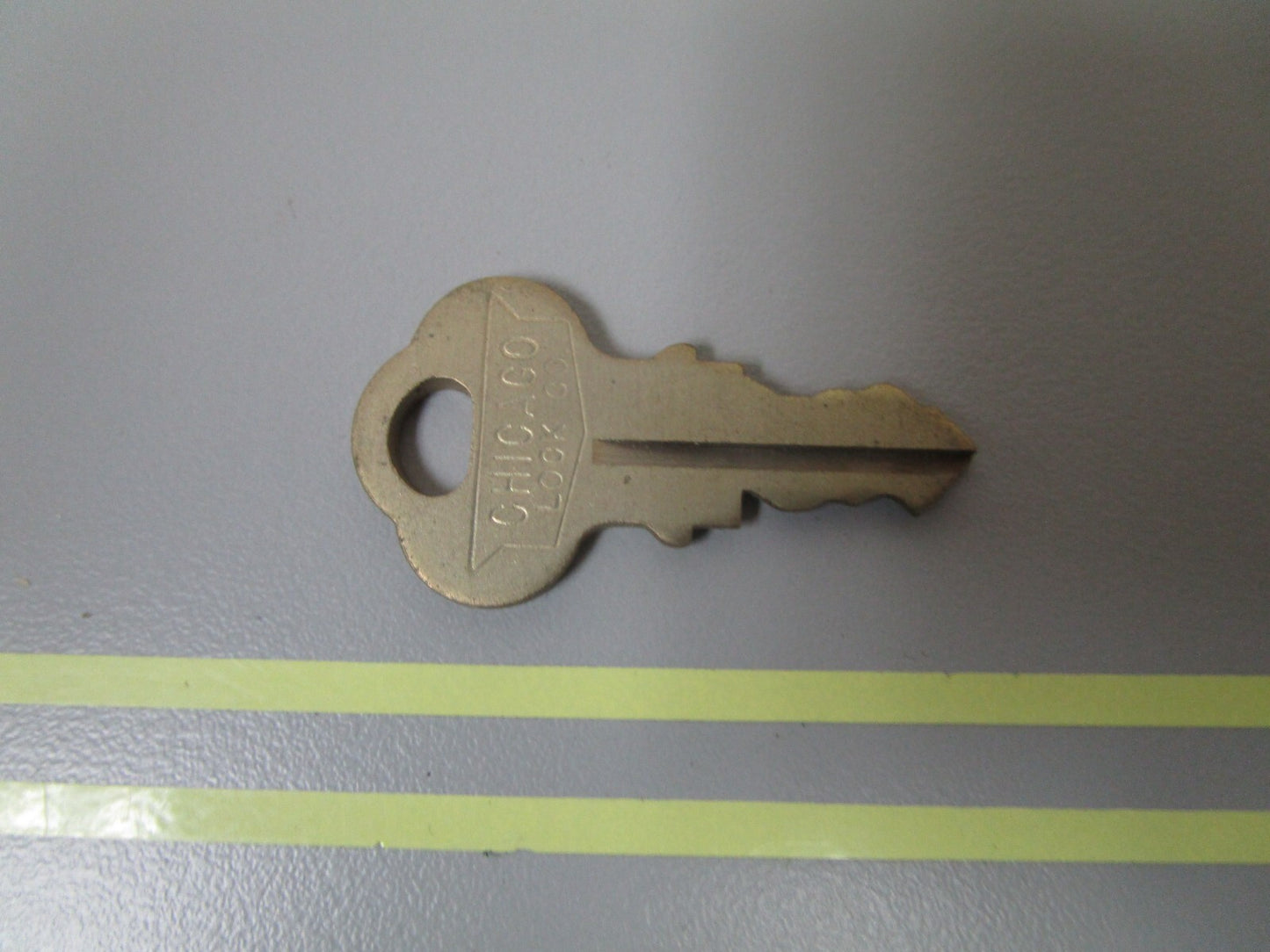 *NEW OEM* 0810 OMC Johnson Evinrude Ignition Key KF17 501532 0501532