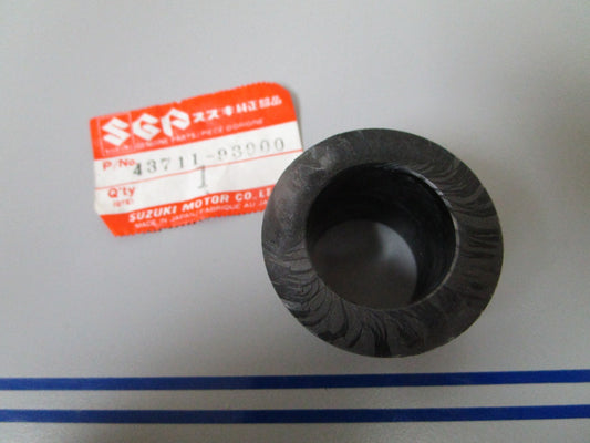 NEW OEM 43711-93900 Suzuki Steering Bush 0720
