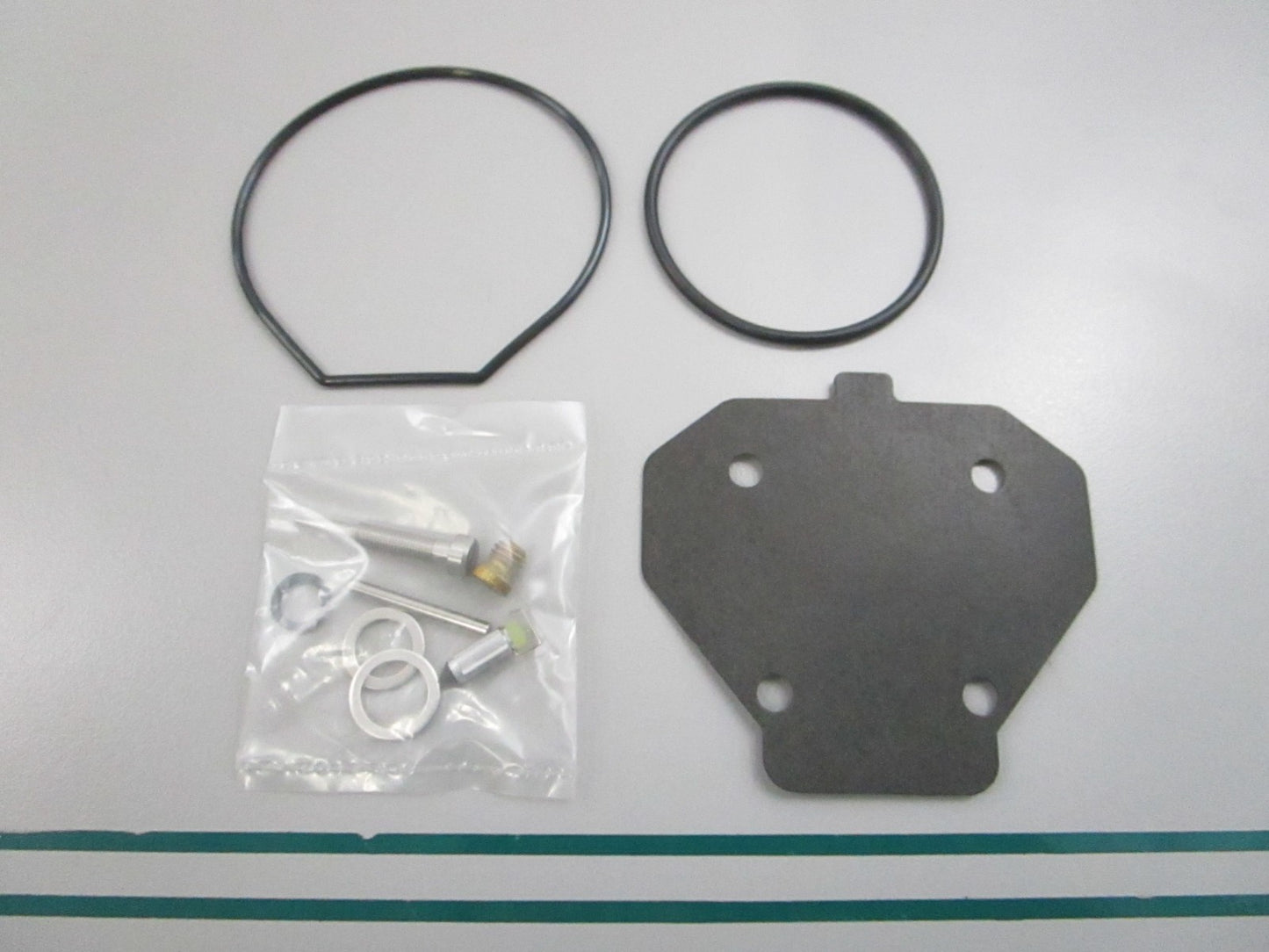 NEW OEM 61A-W0093-01-00 Yamaha Carburetor Repair Kit 0810