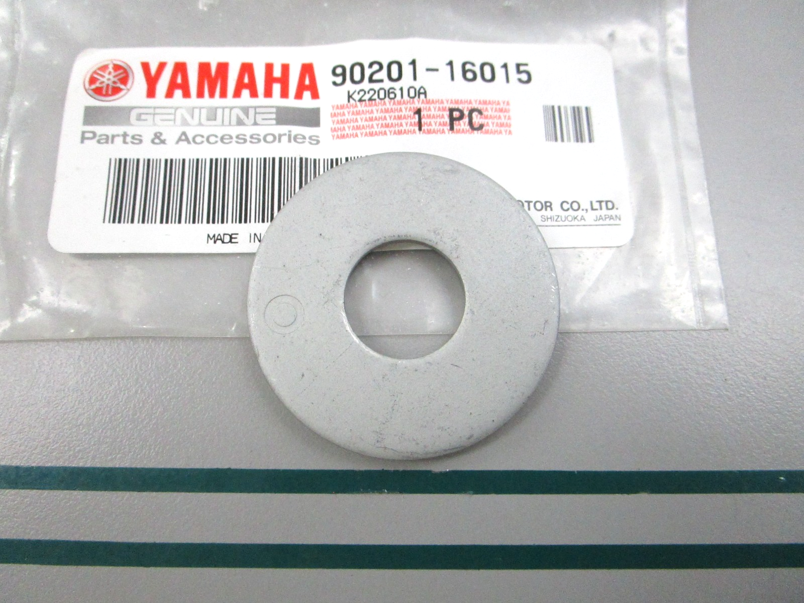 NEW OEM 90201-16015-00 Yamaha Washer 0810