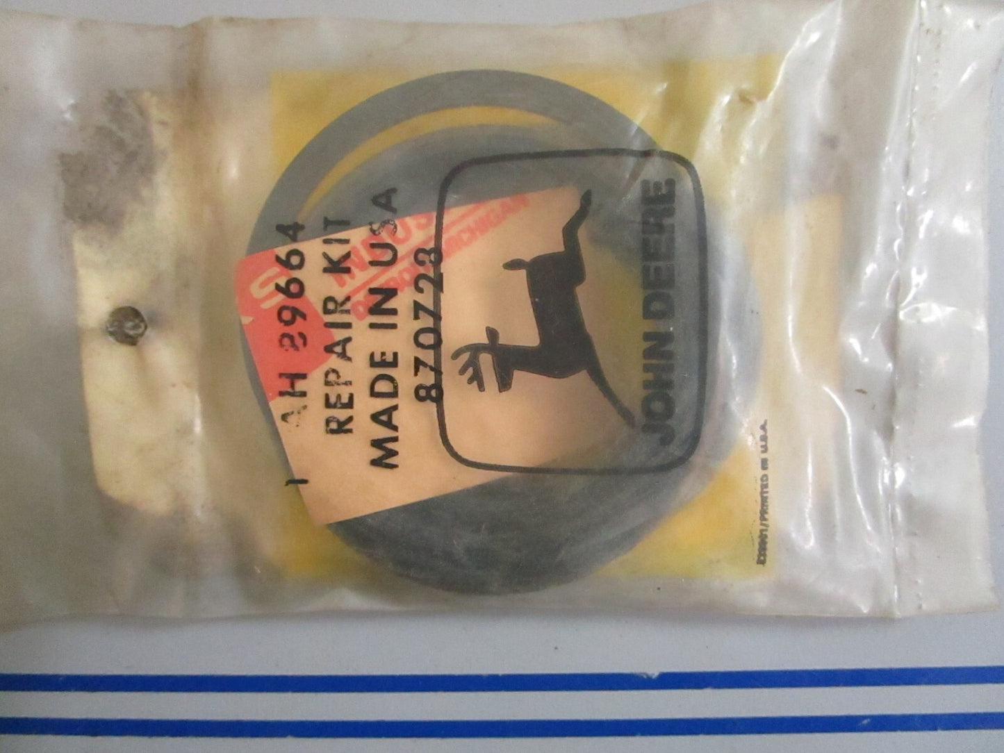 *NEW OEM* 0820 John Deere Seal Kit AH89664