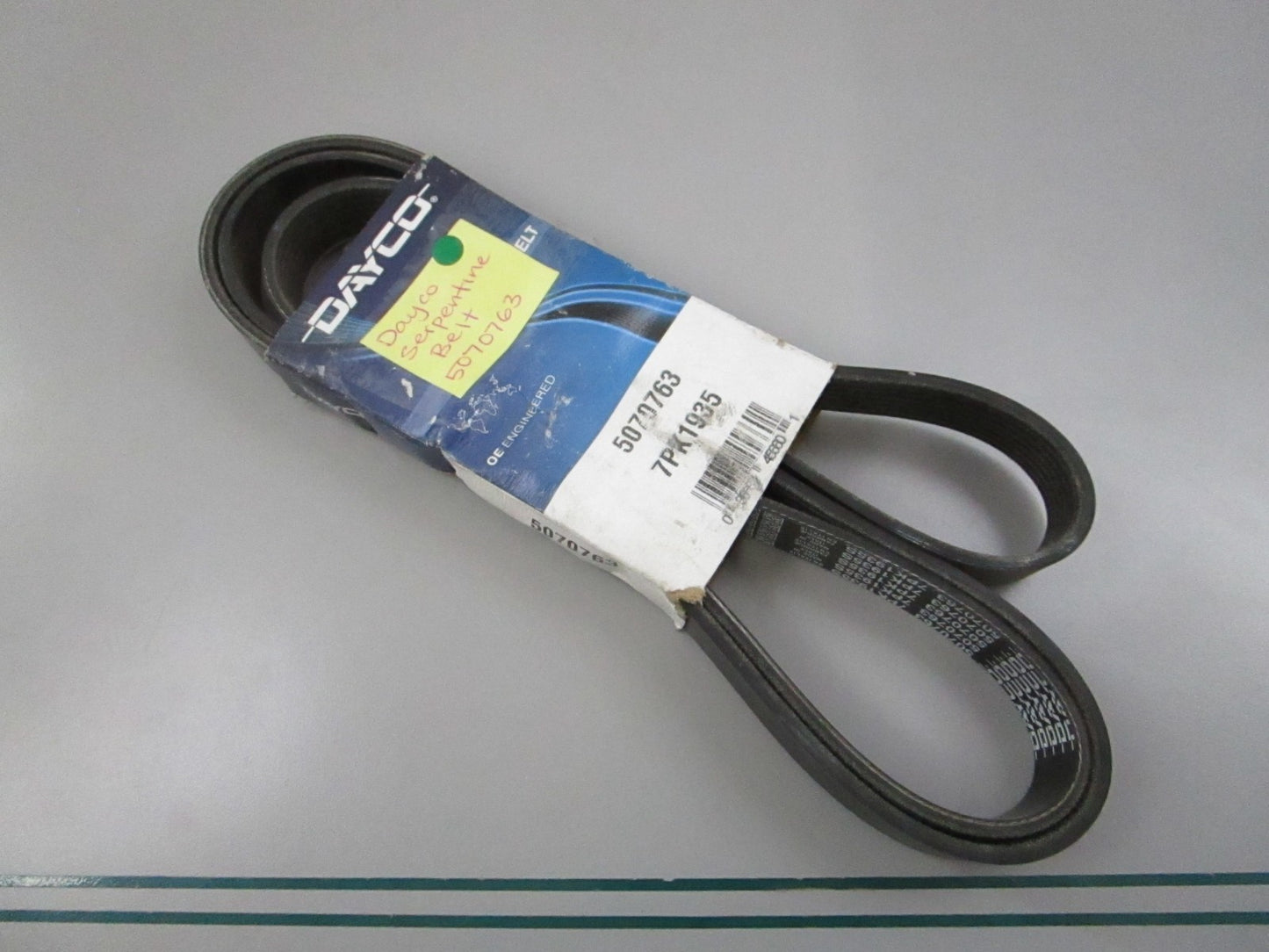 NEW 5070763 Dayco Serpentine Belt 0810