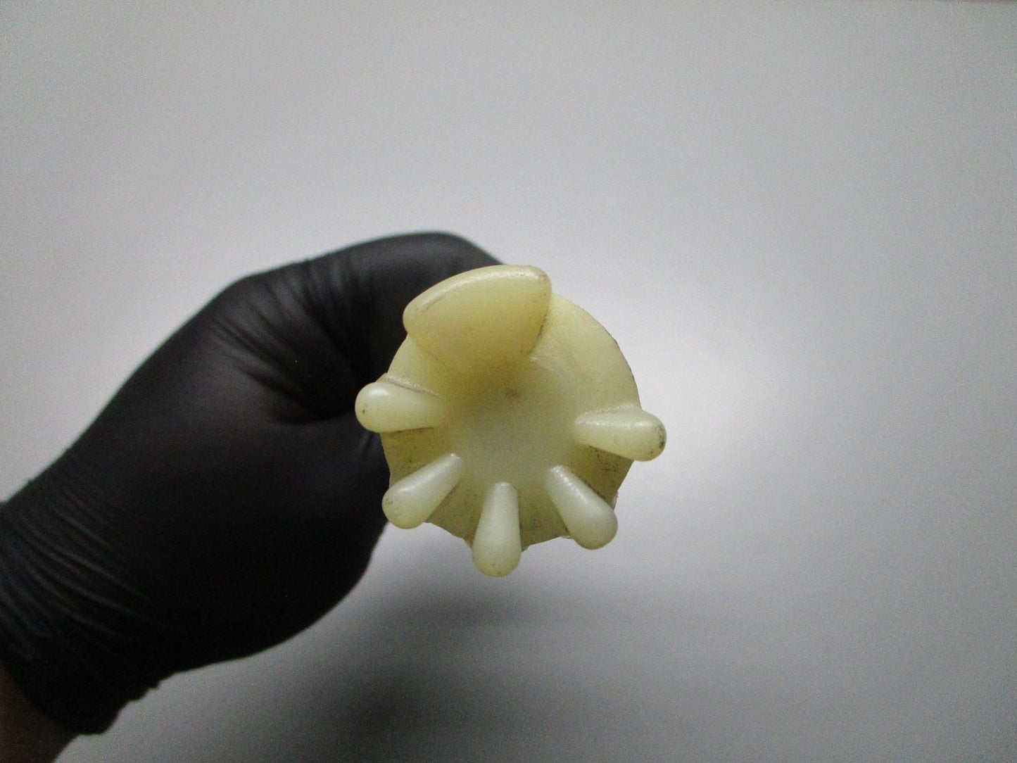 *NEW OEM* 0810 Tohatsu Throttle Shaft 350-63041-0 350630410