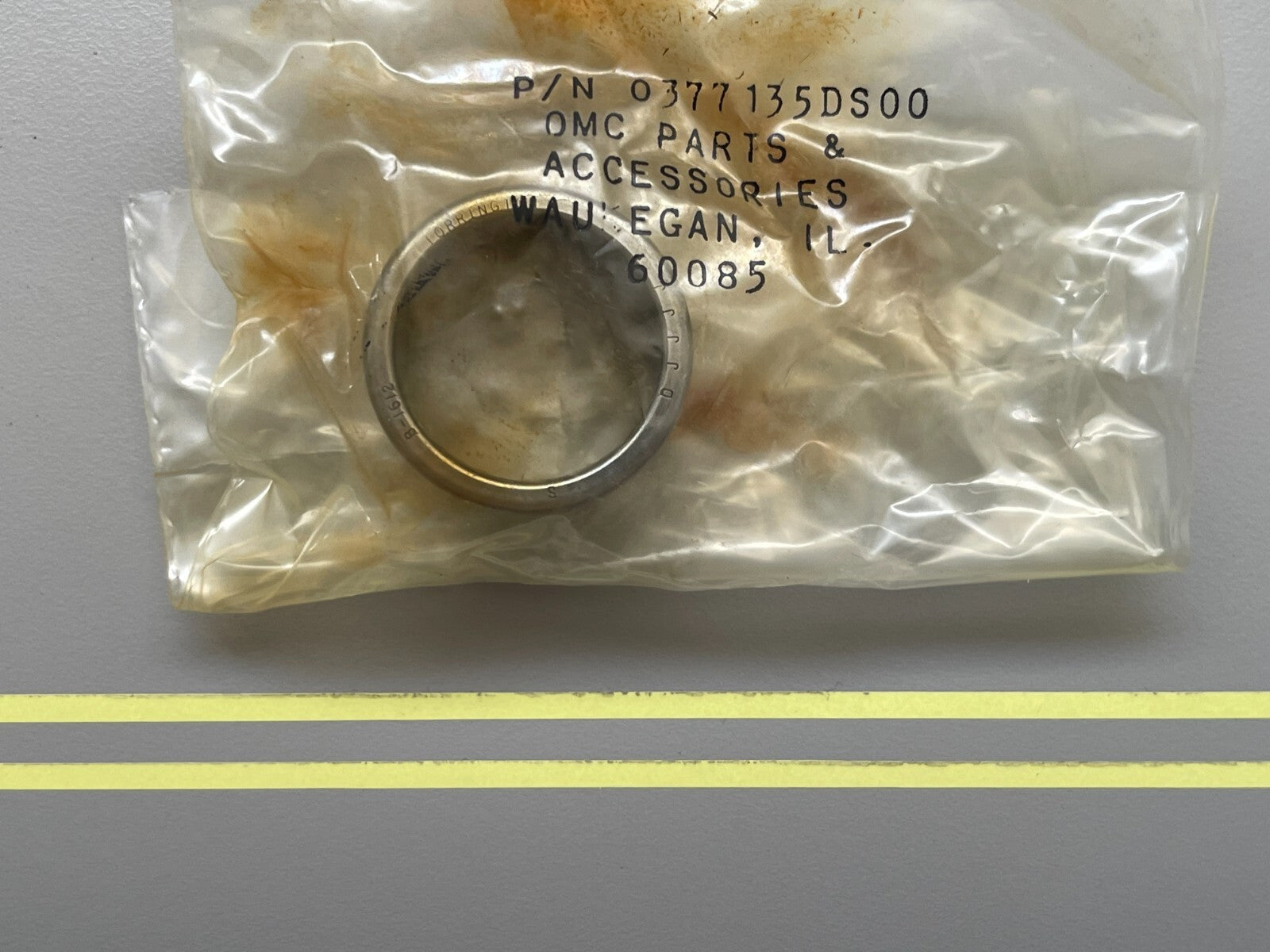 *NEW OEM* 0810 Mercury Quicksilver Bearing 377135