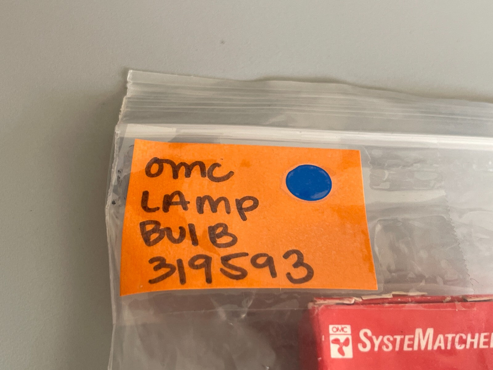 *NEW OEM* 0810 OMC Johnson Evinrude Lamp Bulb 319593 0319593