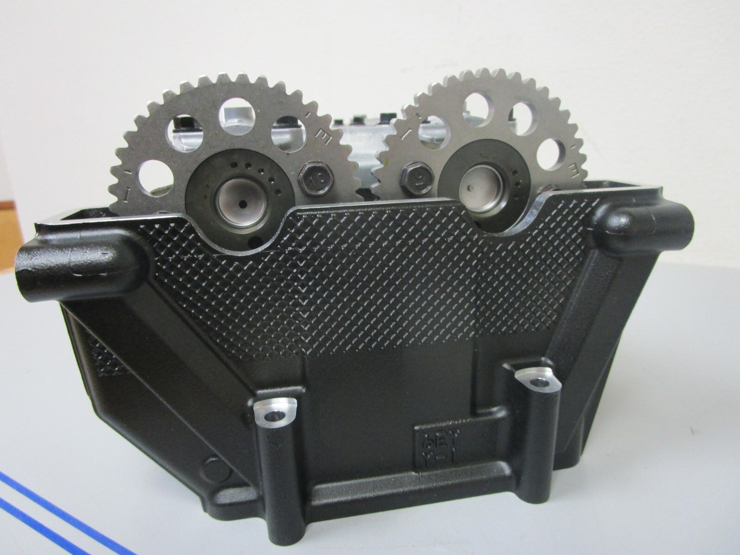 *NEW OEM* 0720 Yamaha Wave Runner Cylinder Head 6EY-11110-00-00