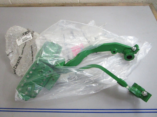*NEW OEM* 0820 John Deere Brake SJ33170
