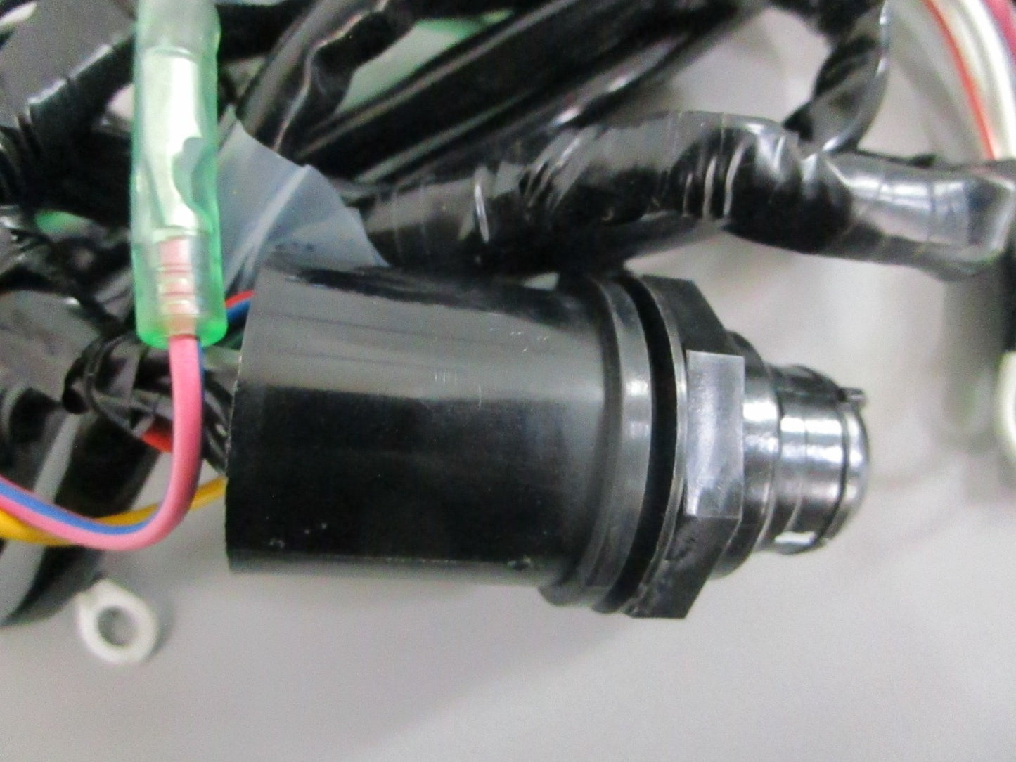 NEW OEM 37110-94720 Suzuki Ignition Switch Assy 0820