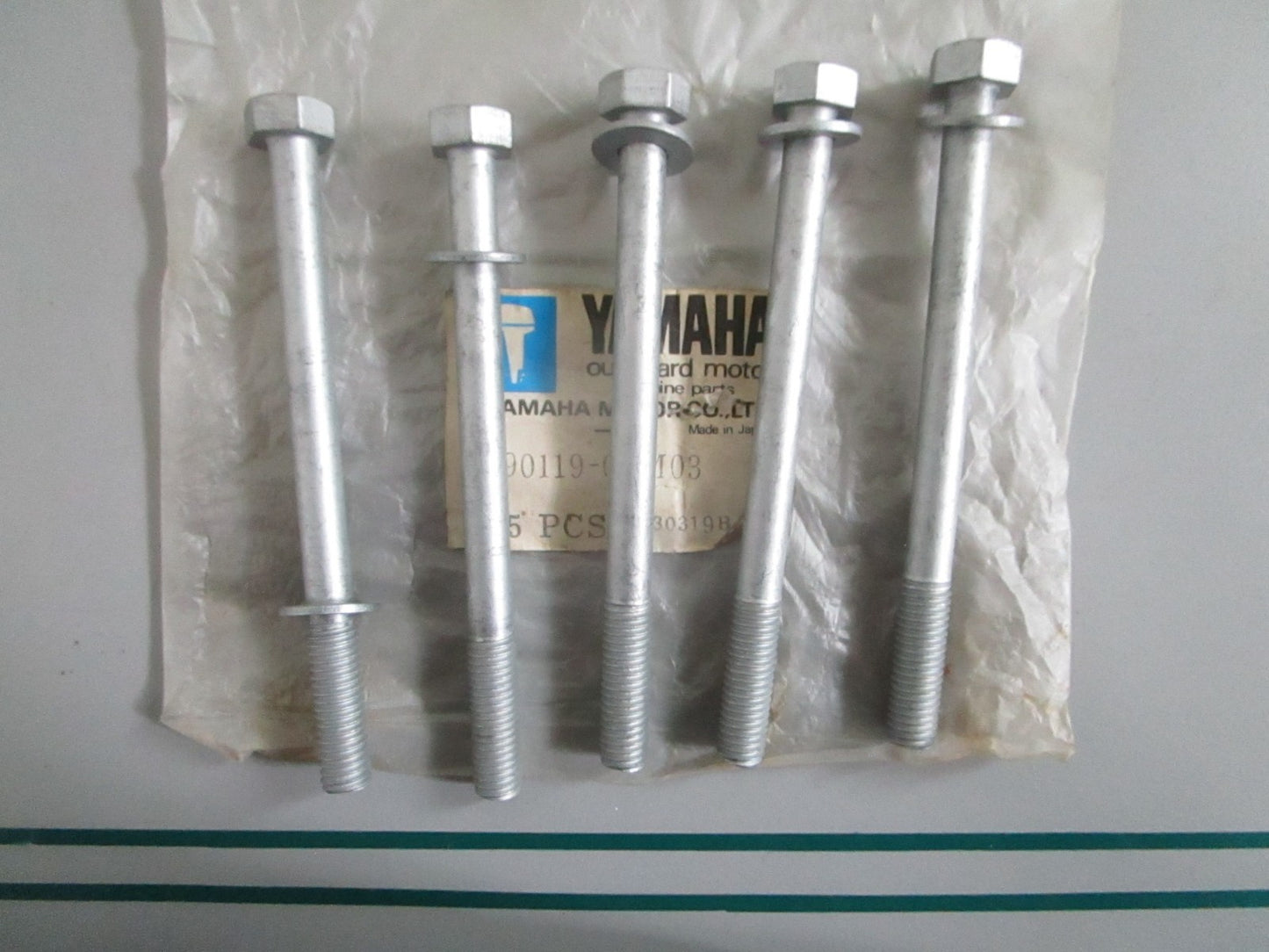 NEW OEM (LOT OF 5) 90119-08M03-00 Yamaha Bolt 0820