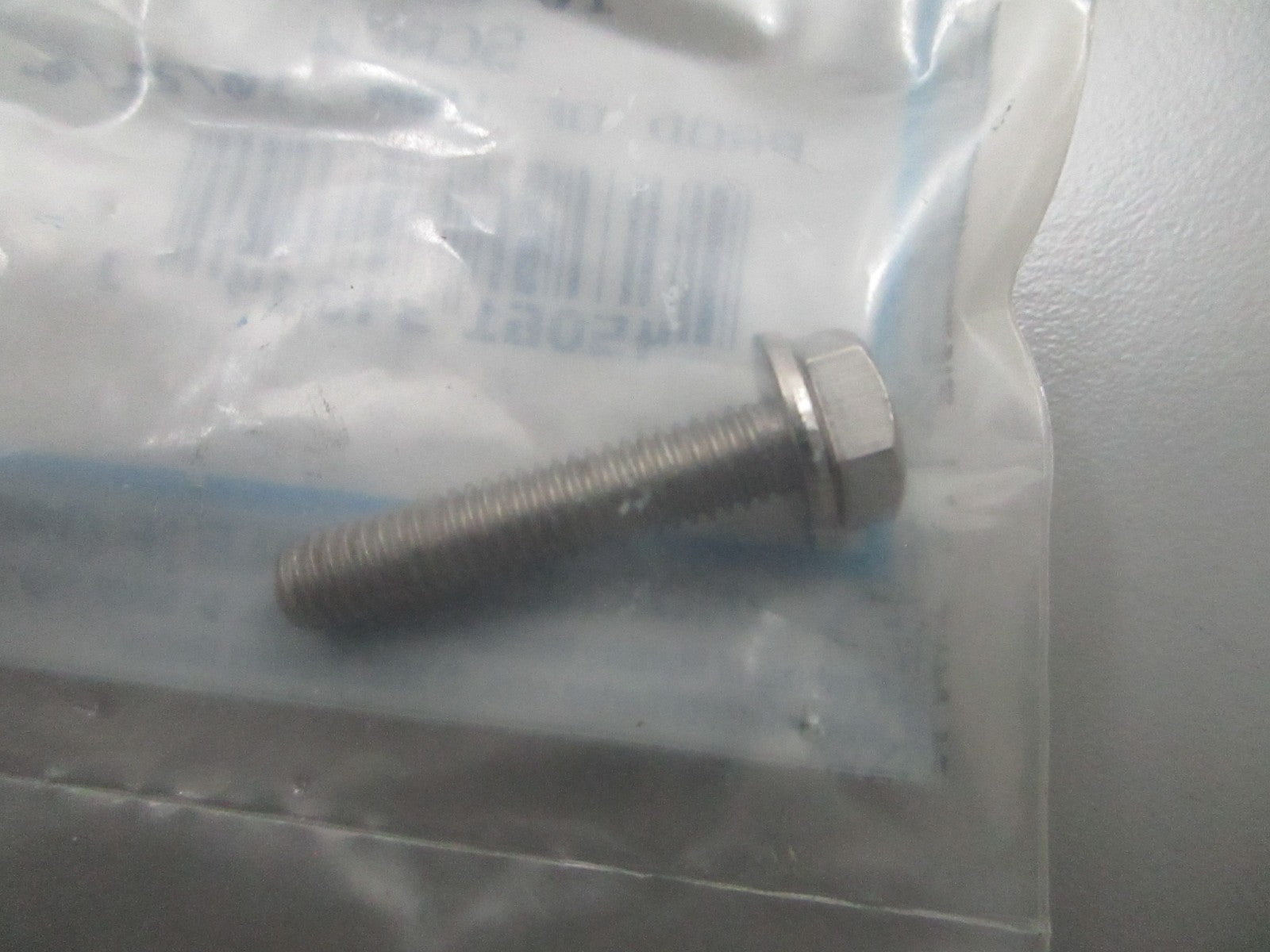 *NEW OEM* (LOT OF 5) 0810 Mercury Quicksilver Screw 10-8248327