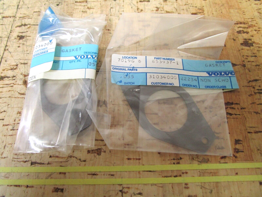 *NEW OEM* (LOT OF 2) 0750 Volvo Penta GASKET 3853937