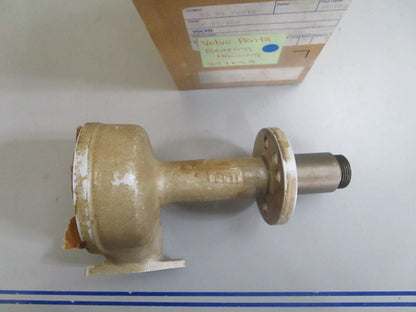 *NEW OEM* 0820 Volvo Penta Bearing Housing 897658