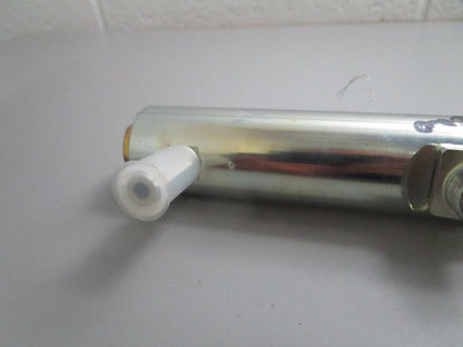 *NEW* 0820 Bosch Fuel Injection Distribution Pipe 35022107F