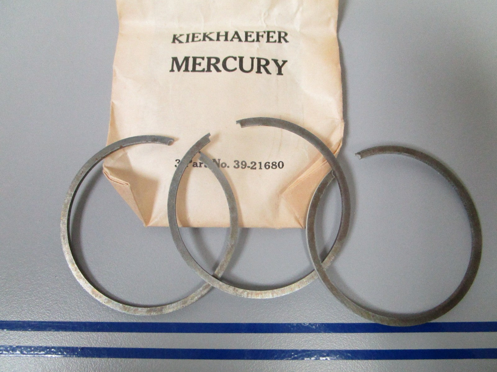 NEW OEM 39-21680 Mercury Quicksilver 3 Piston Ring Set 0810
