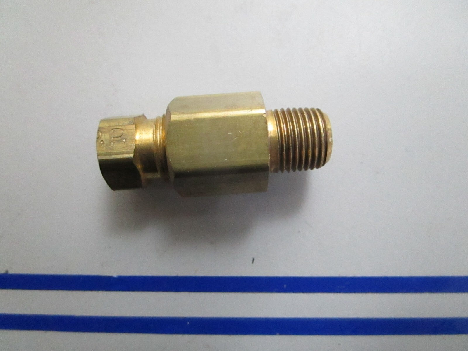 *NEW OEM* 0820 CAT Fitting 3B-8995