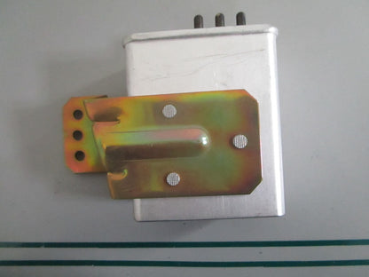 NEW OEM 0015452232 Mercedes-Benz Diesel Glow Plug Relay 0820