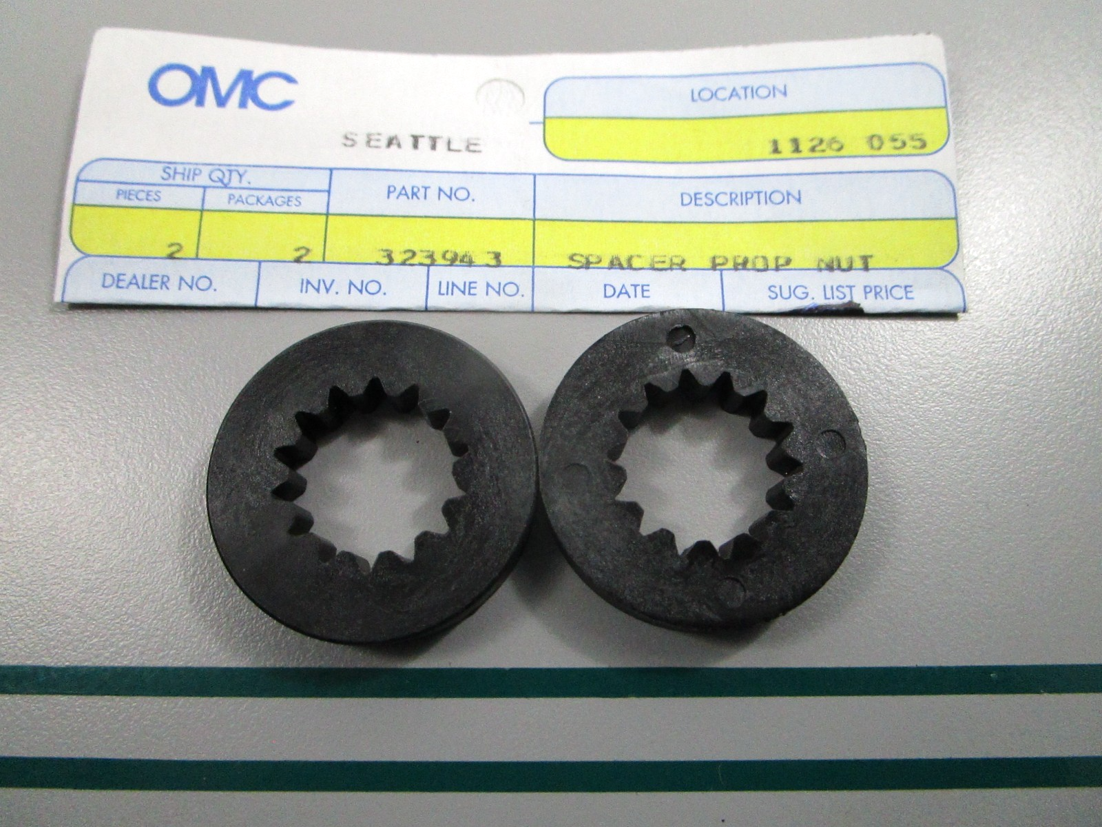 NEW OEM (LOT OF 2) 323943 0323943  OMC Johnson Evinrude Prop Nut Spacer 0810