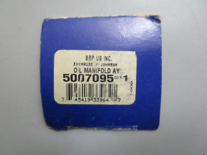 *NEW OEM* 0820 OMC Johnson Evinrude Oil Manifold Ay 5007095
