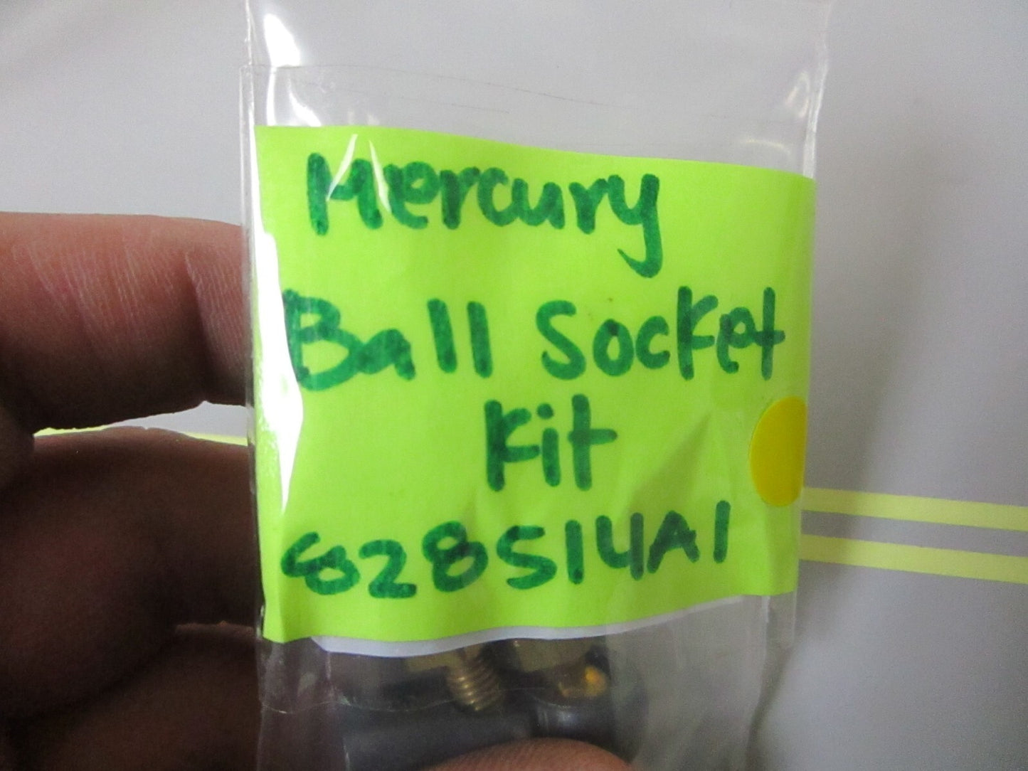 *NEW OEM* 0810 Mercury Quicksilver Ball Socket Kit 828514A1