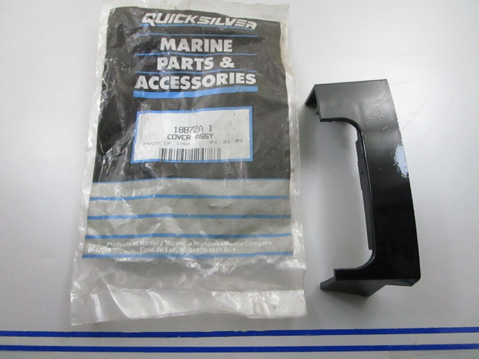 *NEW OEM* 0810 Mercury Quicksilver Cover 18872A1 *Cover Only*