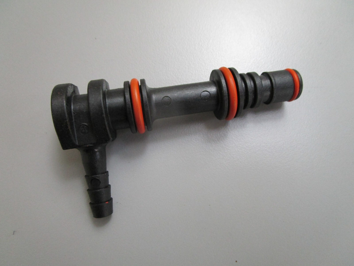 *NEW OEM* 0810 Mercury Quicksilver Bulk Head Fitting 861150T02