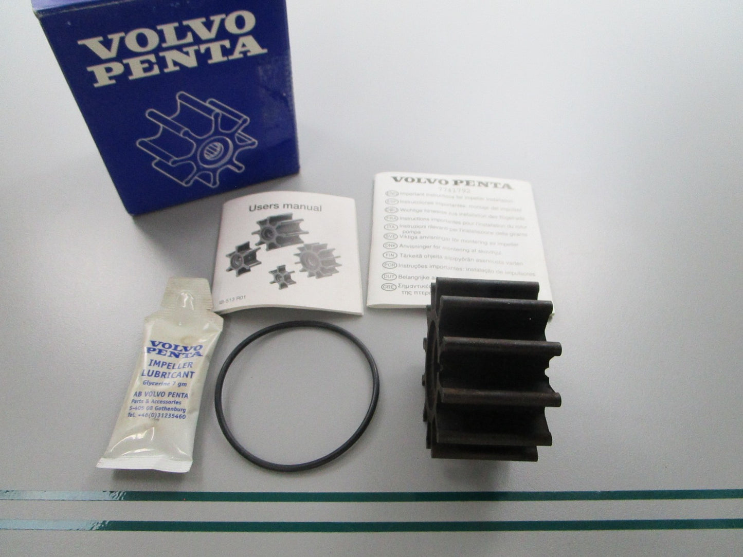 NEW OEM 3862567 Volvo Penta Impeller Kit 0810