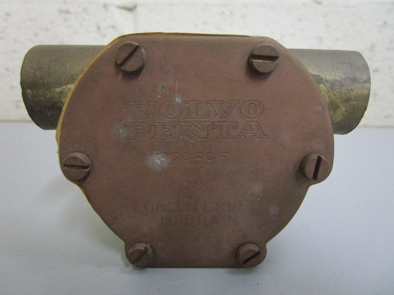 *NEW OEM* 0820 Volvo Penta Cooling Water Pump 829895