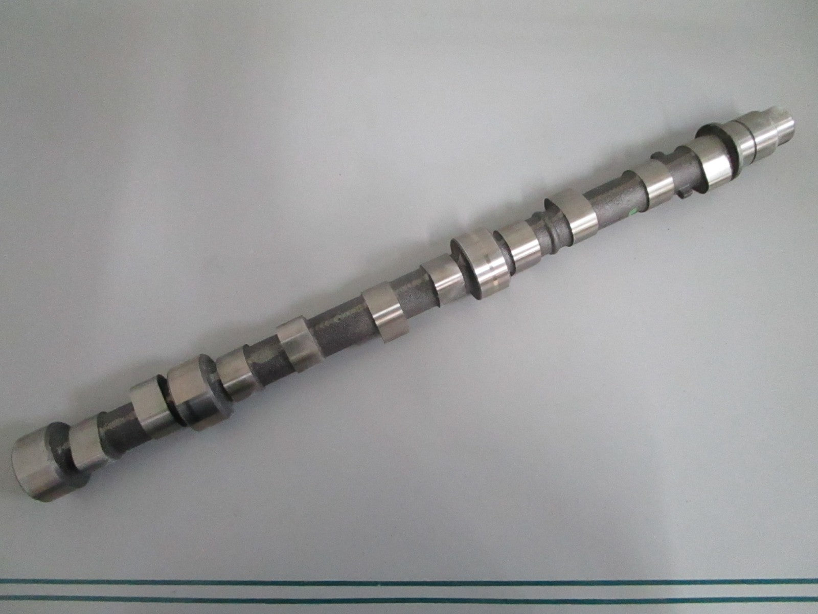 NEW OEM 6170510801 Mercedes-Benz Camshaft 0820