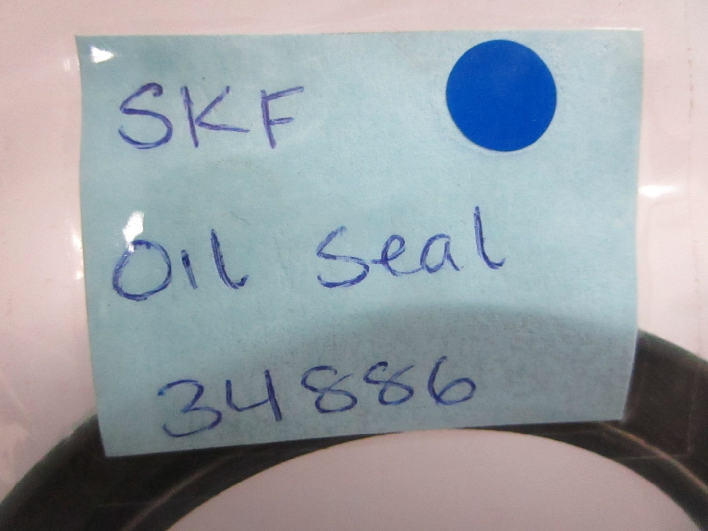 *NEW* 0810 SKF Oil Seal 34886