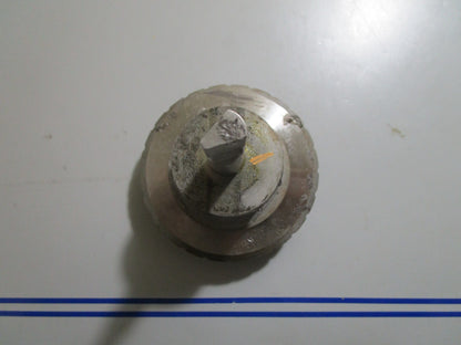 *NEW OEM* 0810 OMC Johnson Evinrude Gear & Shaft Assembly 3854006