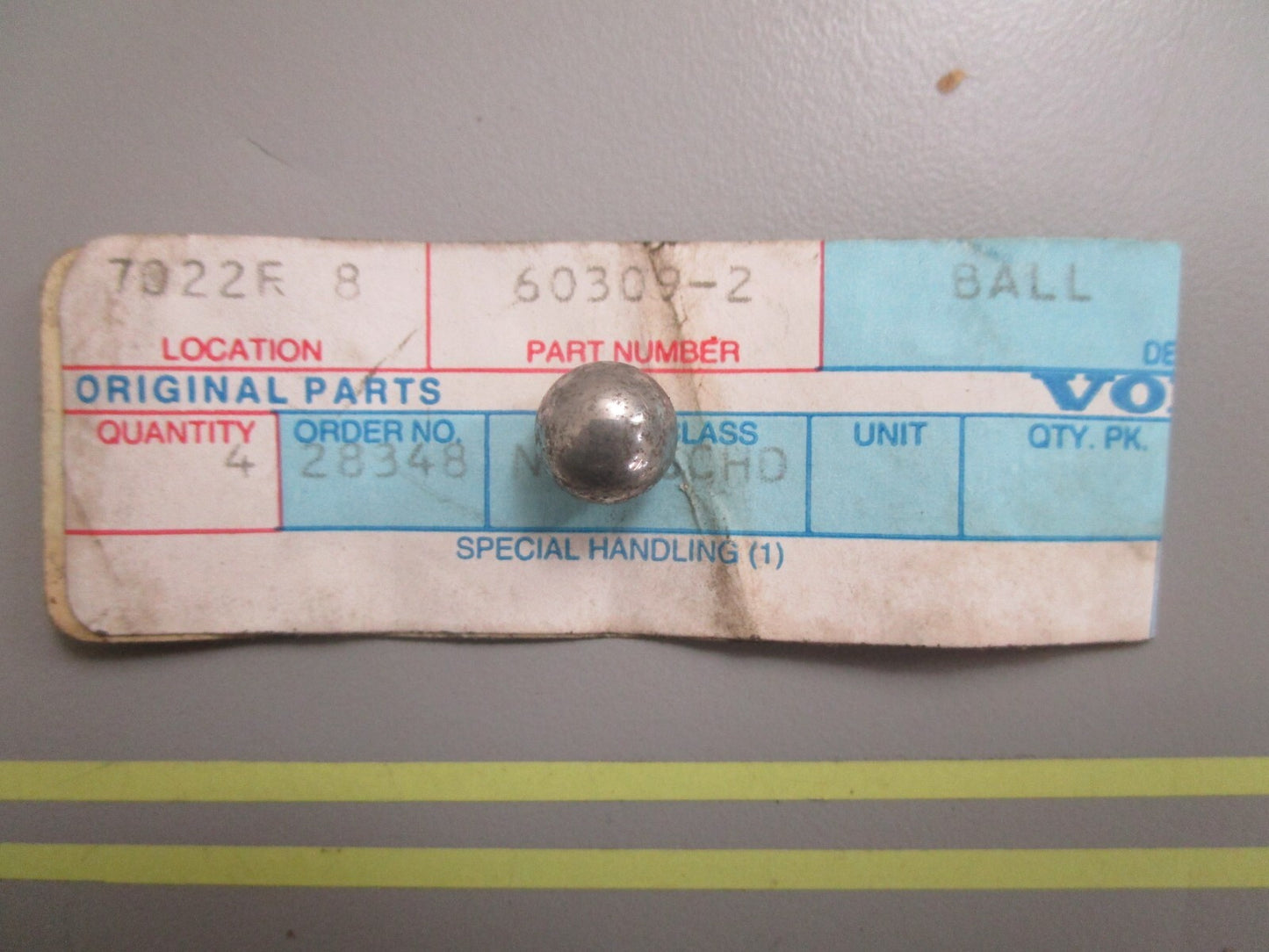 *NEW OEM* 0810 Volvo Penta Ball 60309
