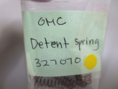*NEW OEM* 0750 OMC Johnson Evinrude DETENT SPRING 327070 0327070