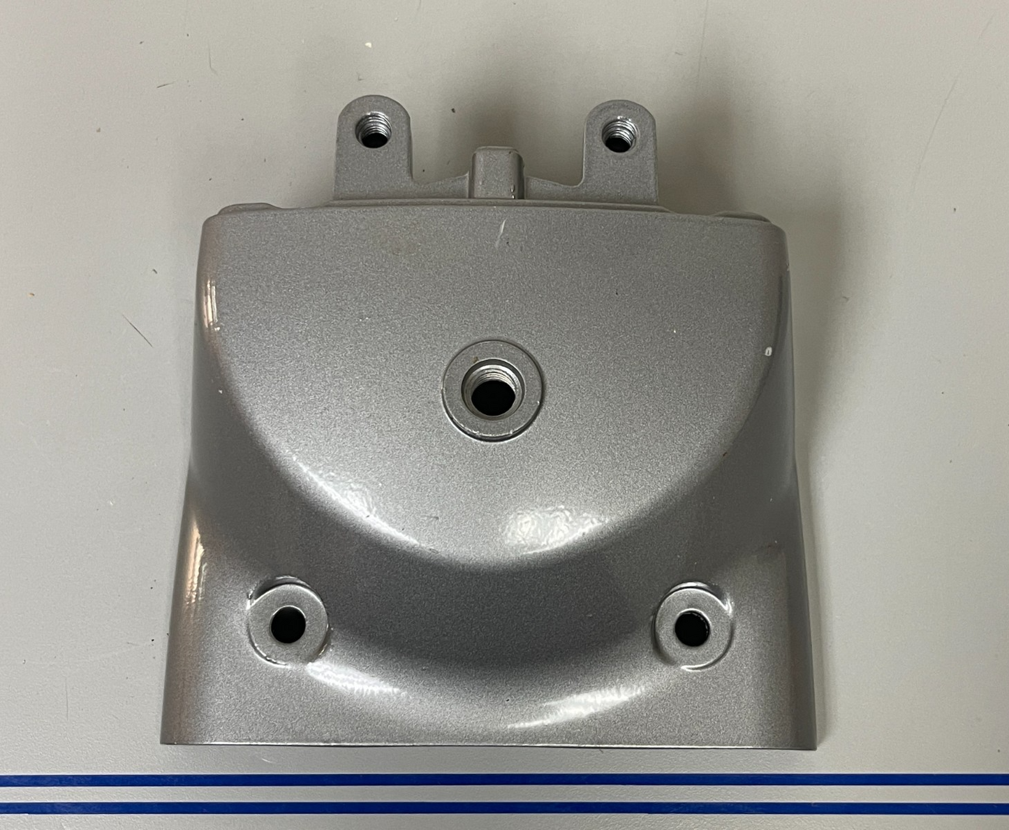 NEW OEM 3854401 3852291 Volvo Penta Upper Gear Bearing Cover 0720