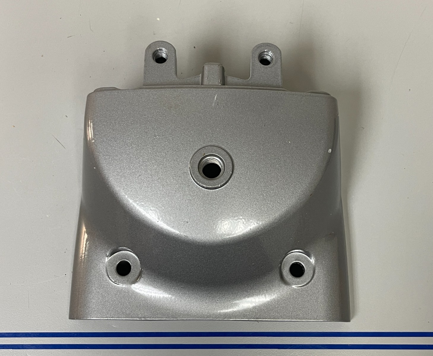 NEW OEM 3854401 3852291 Volvo Penta Upper Gear Bearing Cover 0720