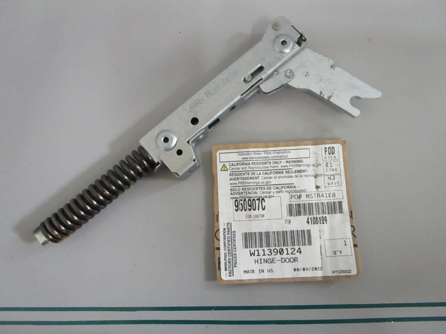 Whirlpool NEW OEM Oven Door Hinge W11390124 NOS Genuine Factory Part 0820