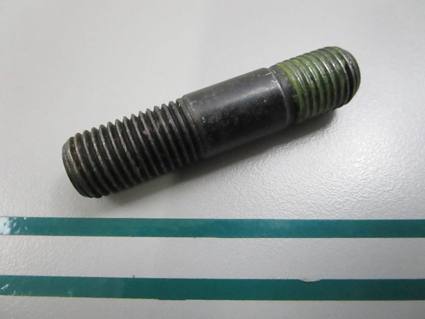 NEW OEM 3853274 Volvo Penta Stud 0810