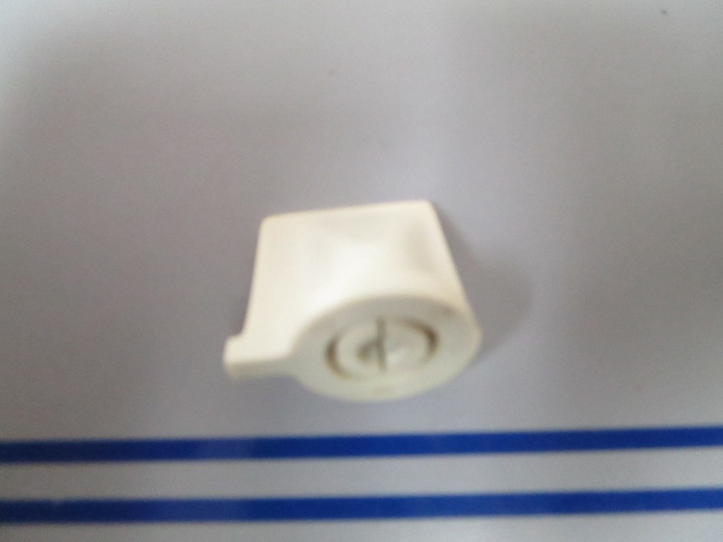 NEW OEM 206900 0206900 OMC Johnson Evinrude Knob 0810