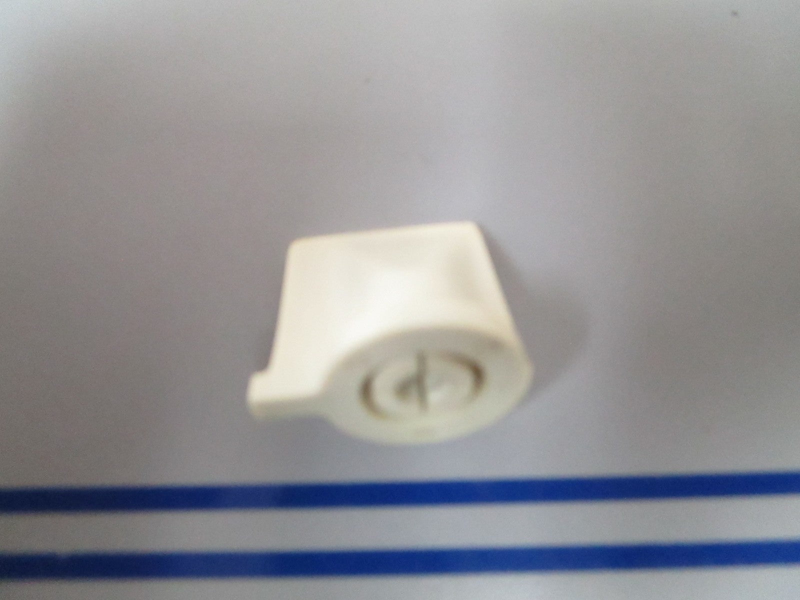 NEW OEM 206900 0206900 OMC Johnson Evinrude Knob 0810