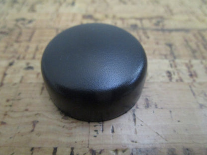*NEW OEM* 0810 Volvo Penta Cap 3857522